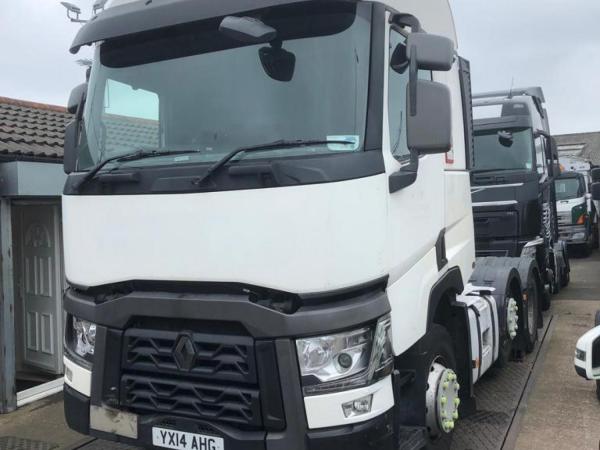 RENAULT T460 6x2 Mid Lift - BREAKING for SPARES